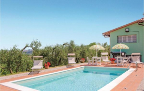 Отель Two-Bedroom Holiday home Castelfiorentino with a Fireplace 05  Кастельфьорентино